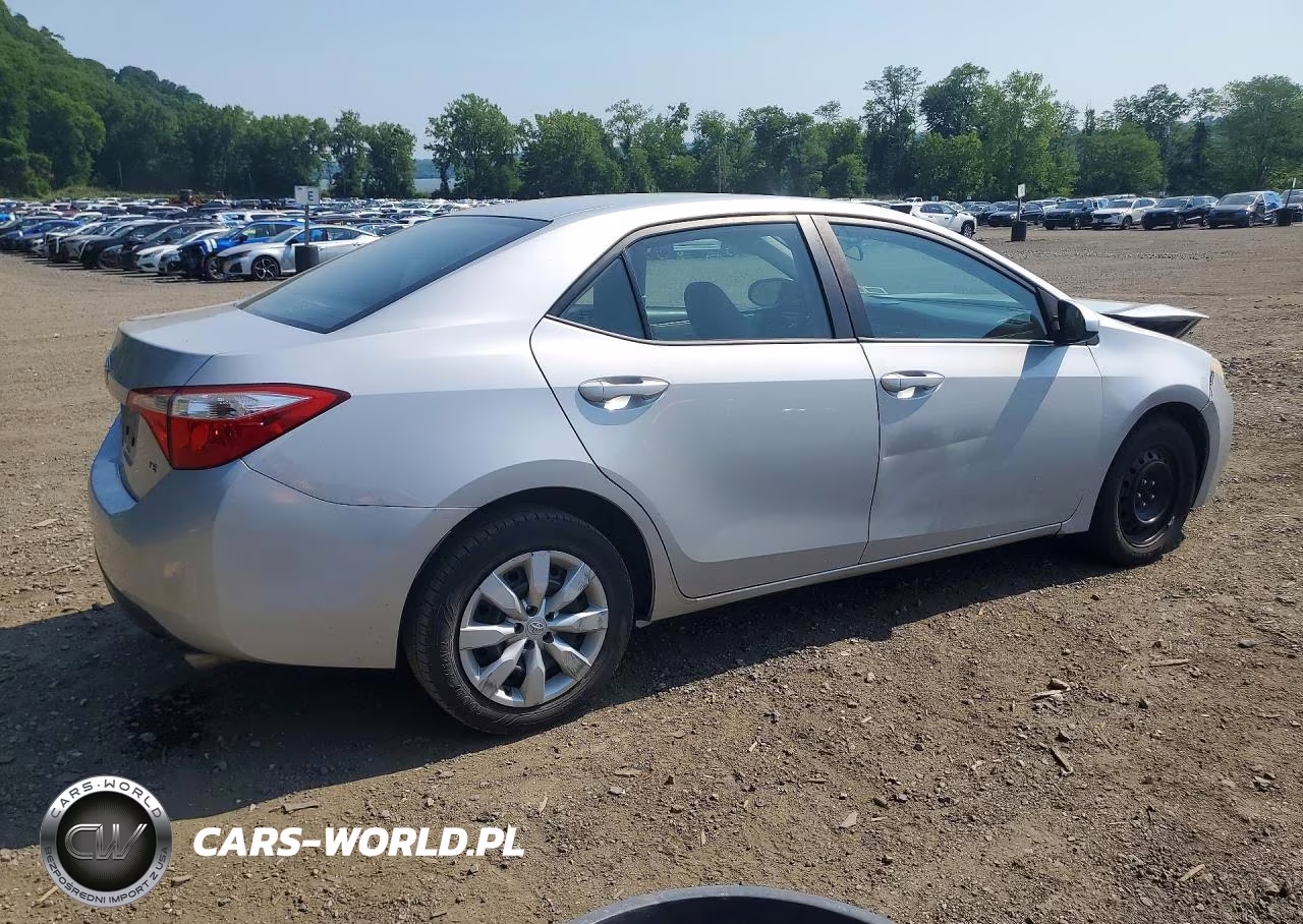2014 Toyota Corolla Le VIN:2T1BURHE2EC006168 - 3