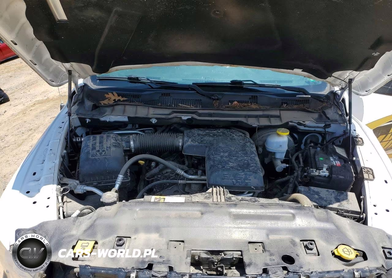2021 Ram 1500 Classic Tradesman VIN:1C6RR7KG6MS501279 - 11