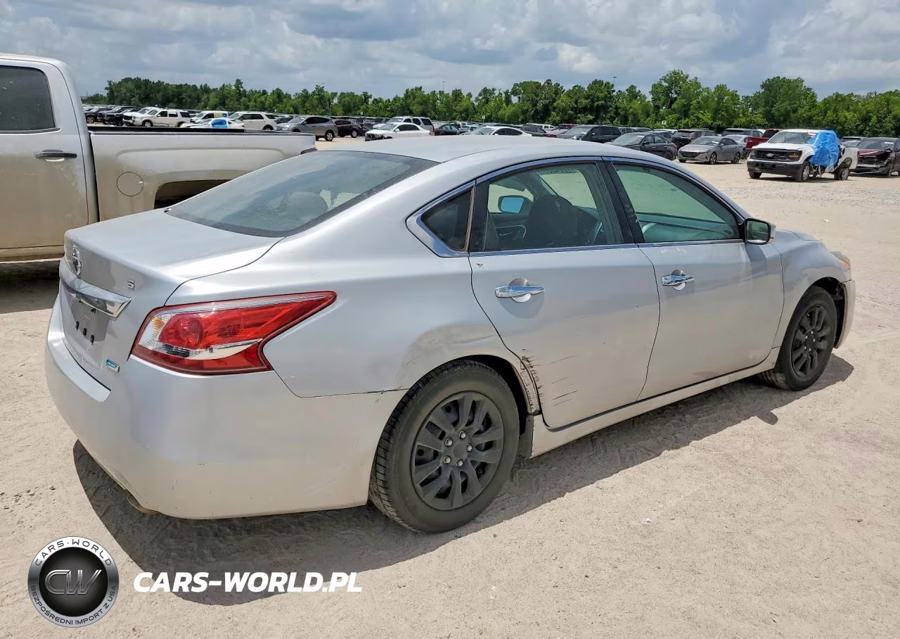 2013 Nissan Altima 2.5 VIN:1N4AL3AP4DC250828 - 3