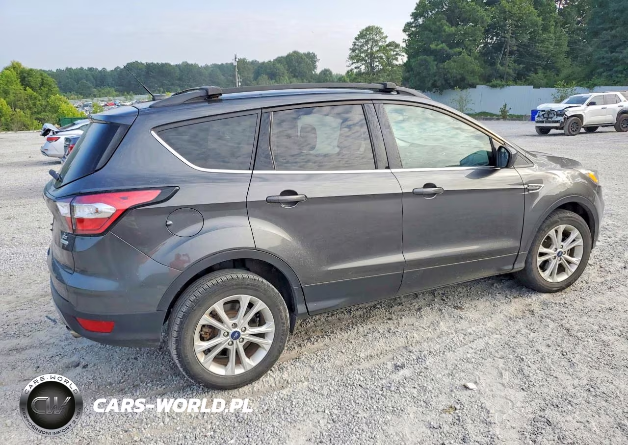 2018 Ford Escape Se VIN:1FMCU0GD0JUD25974 - 3