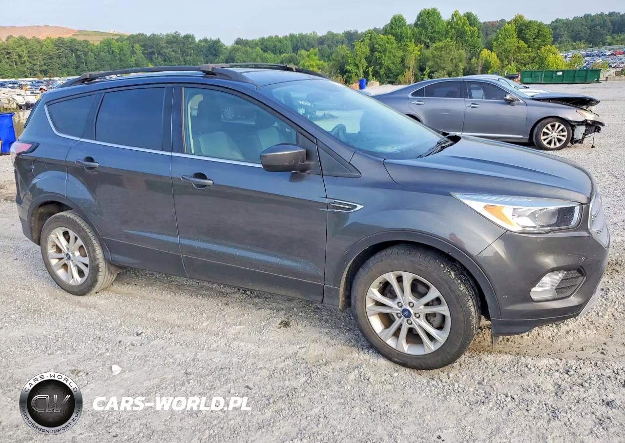2018 Ford Escape Se VIN:1FMCU0GD0JUD25974 - 4