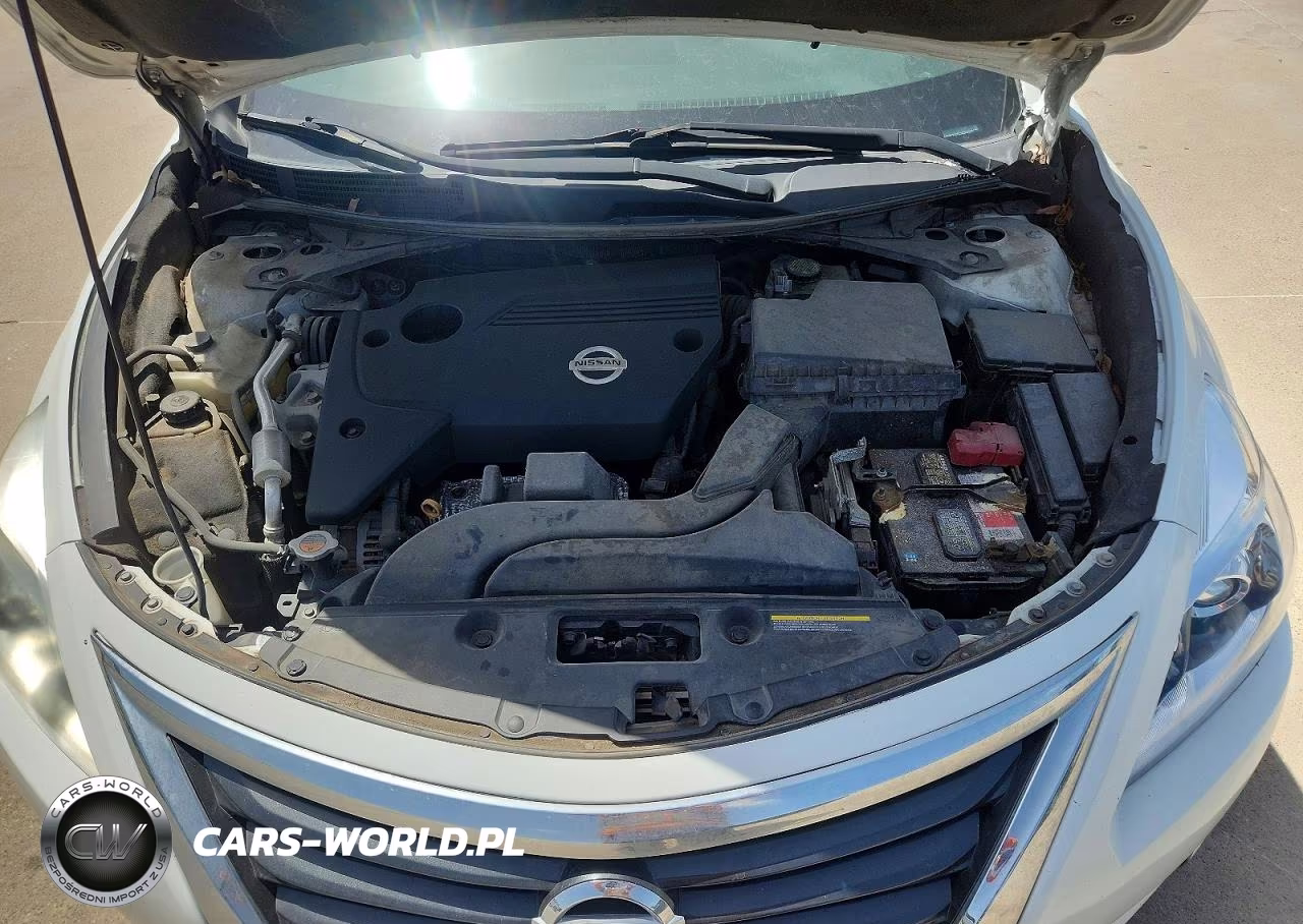 2015 Nissan Altima 2.5 S VIN:1N4AL3AP4FN905447 - 11