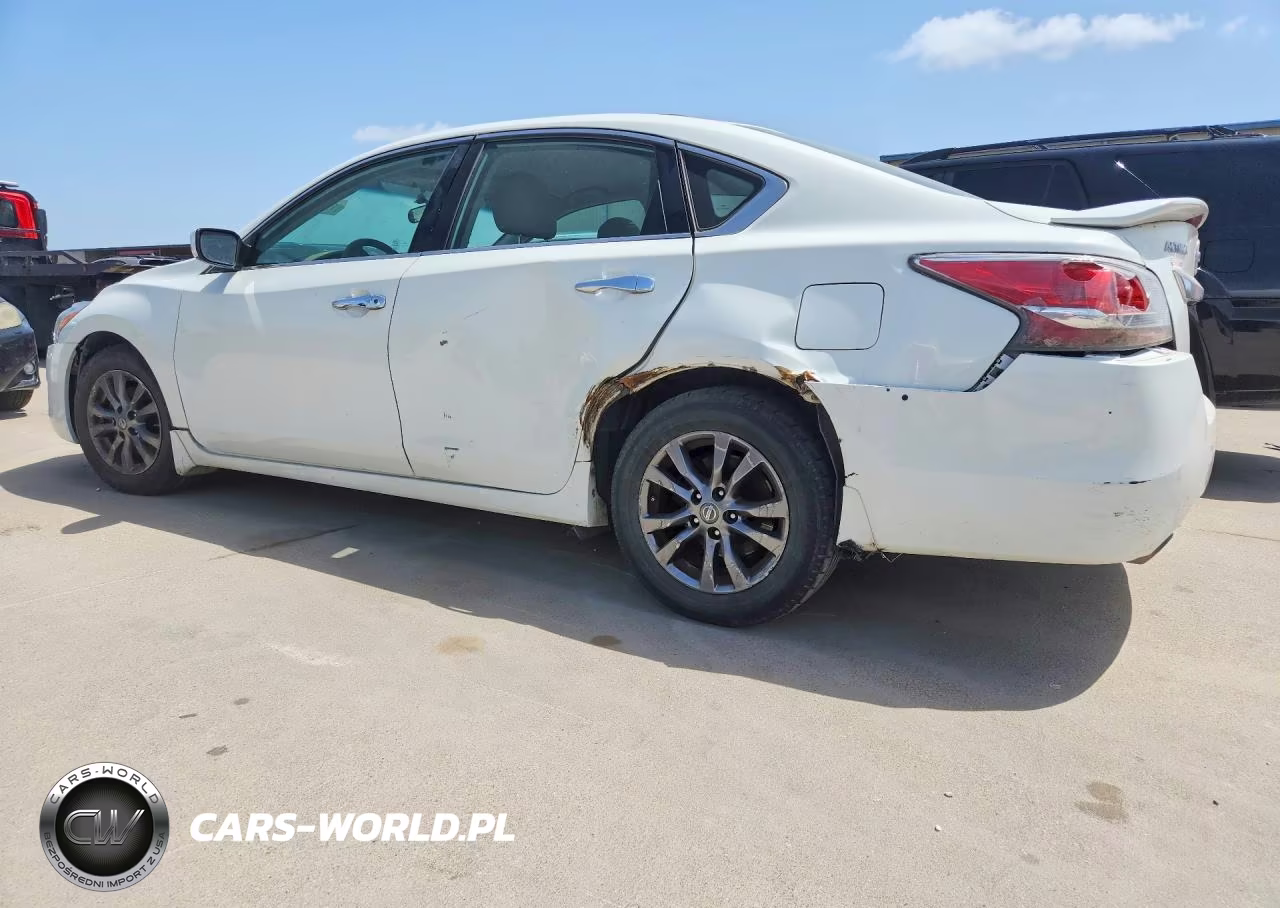 2015 Nissan Altima 2.5 S VIN:1N4AL3AP4FN905447 - 2