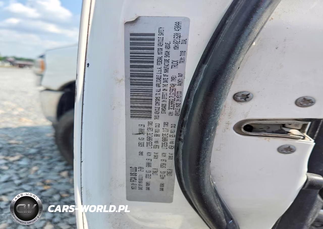 2020 Ram 3500 Tradesman VIN:3C63RRGL7LG158740 - 13