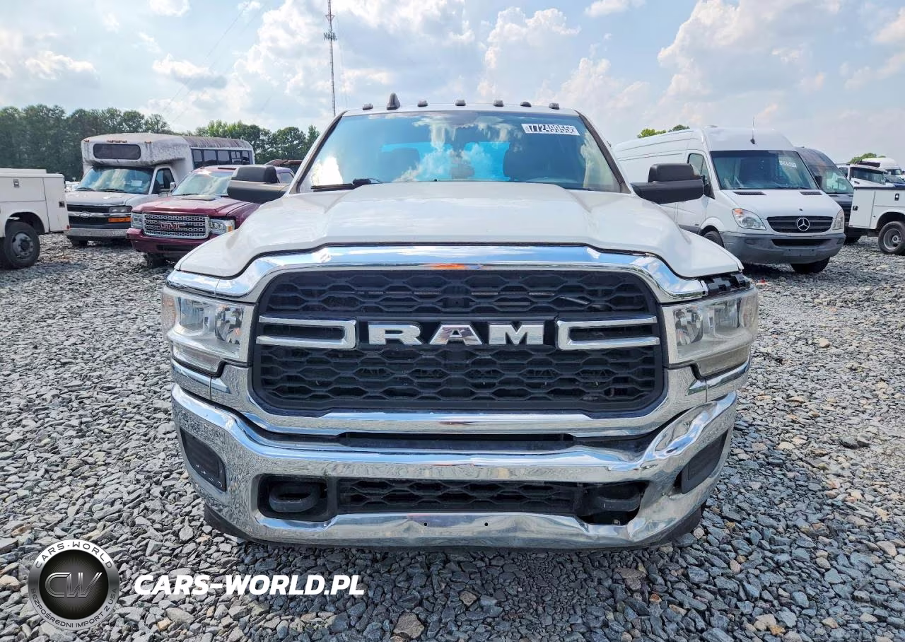 2020 Ram 3500 Tradesman VIN:3C63RRGL7LG158740 - 5