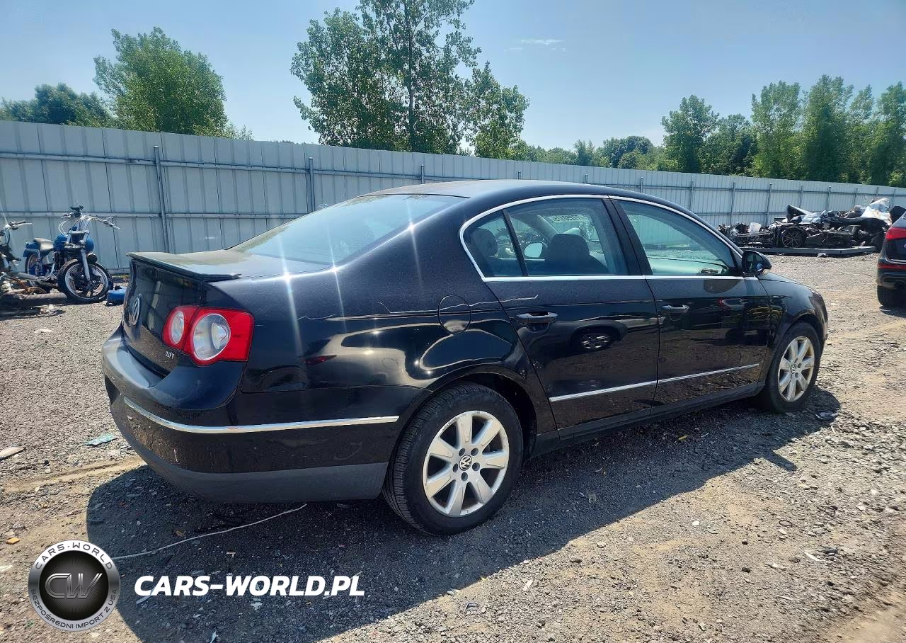 2008 Volkswagen Passat Turbo VIN:WVWUK73C38P007389 - 3