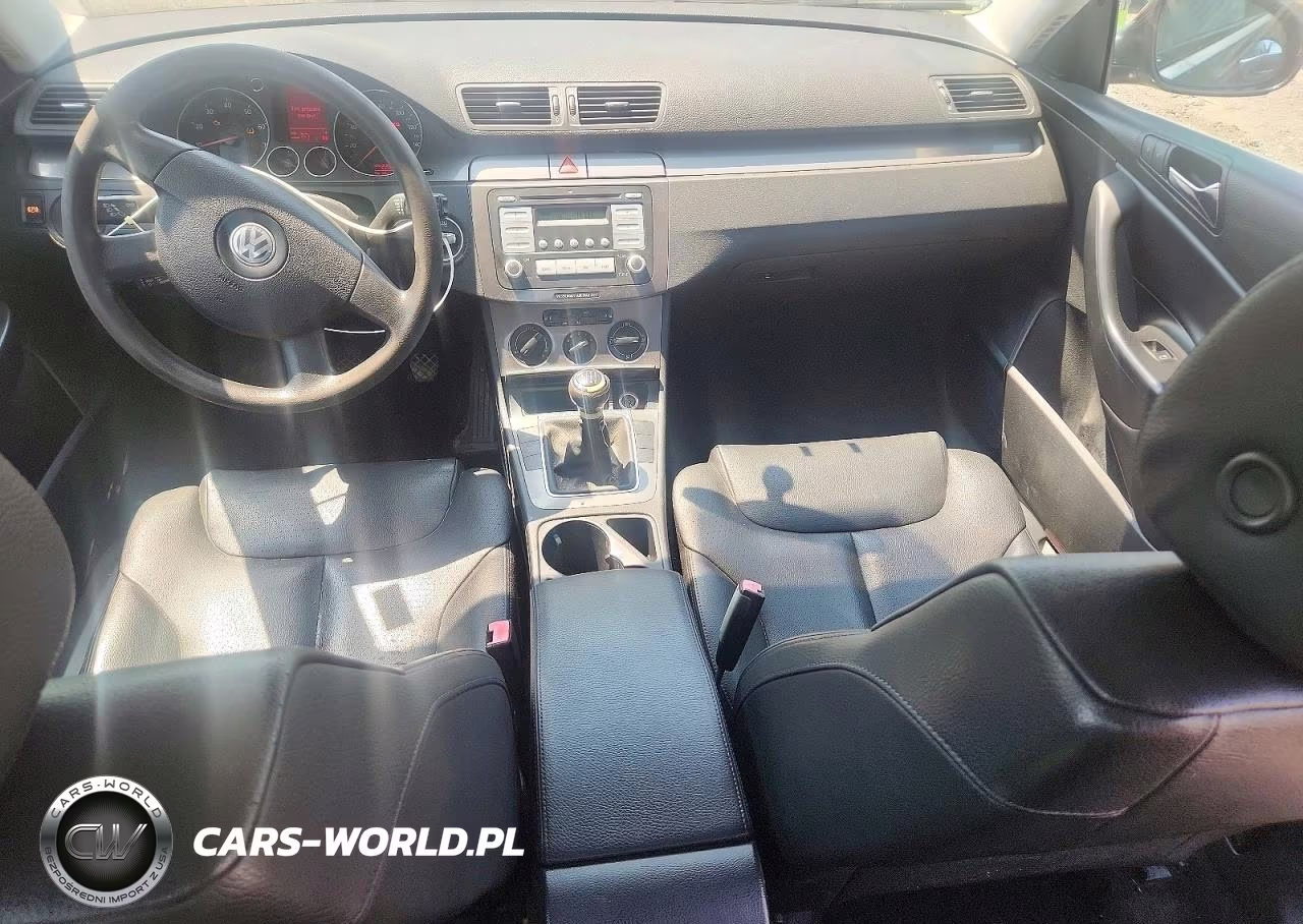 2008 Volkswagen Passat Turbo VIN:WVWUK73C38P007389 - 8