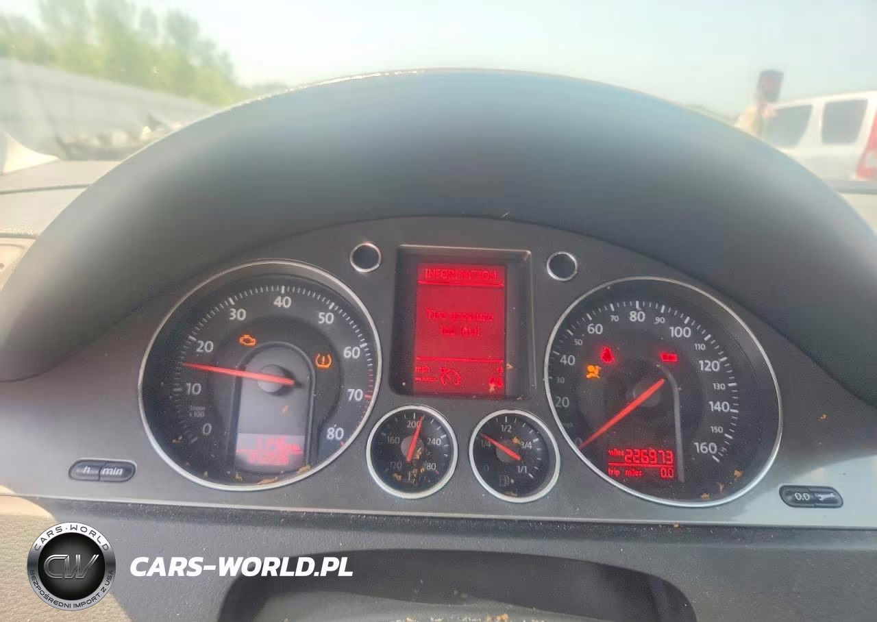 2008 Volkswagen Passat Turbo VIN:WVWUK73C38P007389 - 9