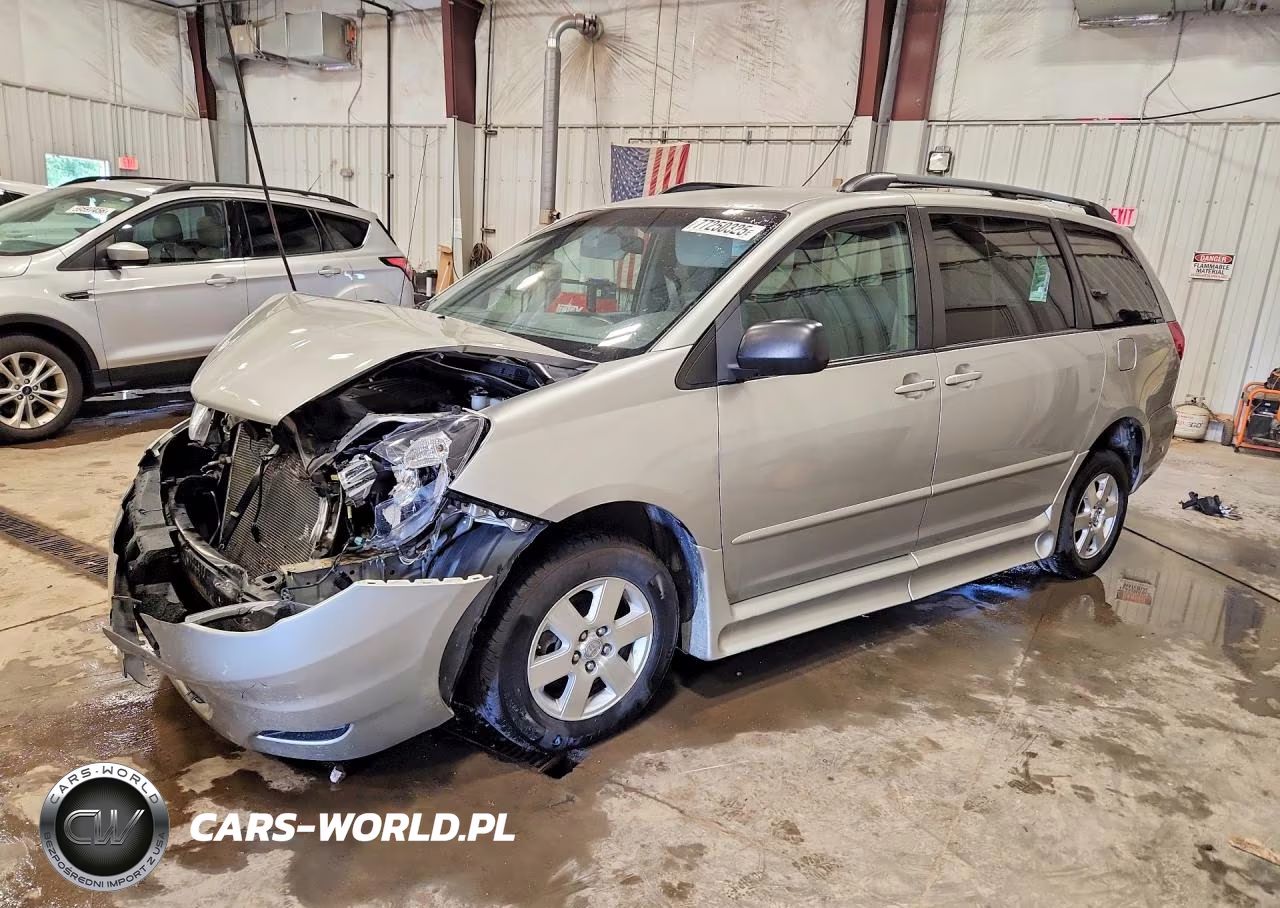 2007 Toyota Sienna Le 8-Passenger – zdjęcie 1 z 14