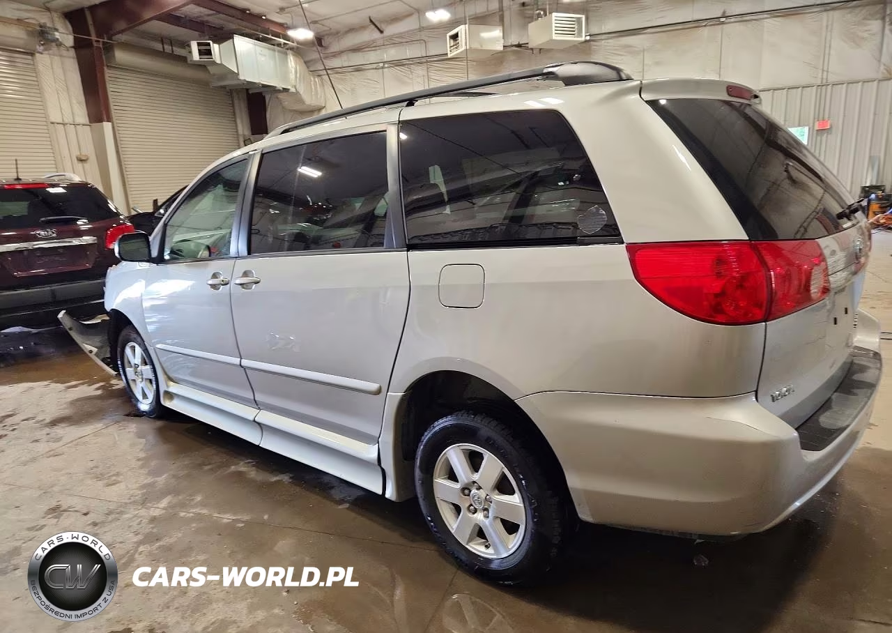 2007 Toyota Sienna Le 8-Passenger VIN:5TDZK23C87S030003 - 2