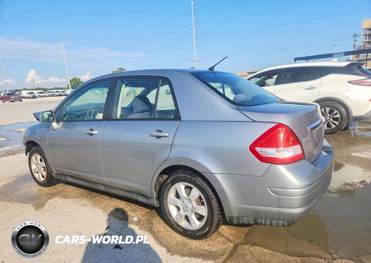 2011 Nissan Versa S VIN:3N1BC1AP2BL421776 - 2
