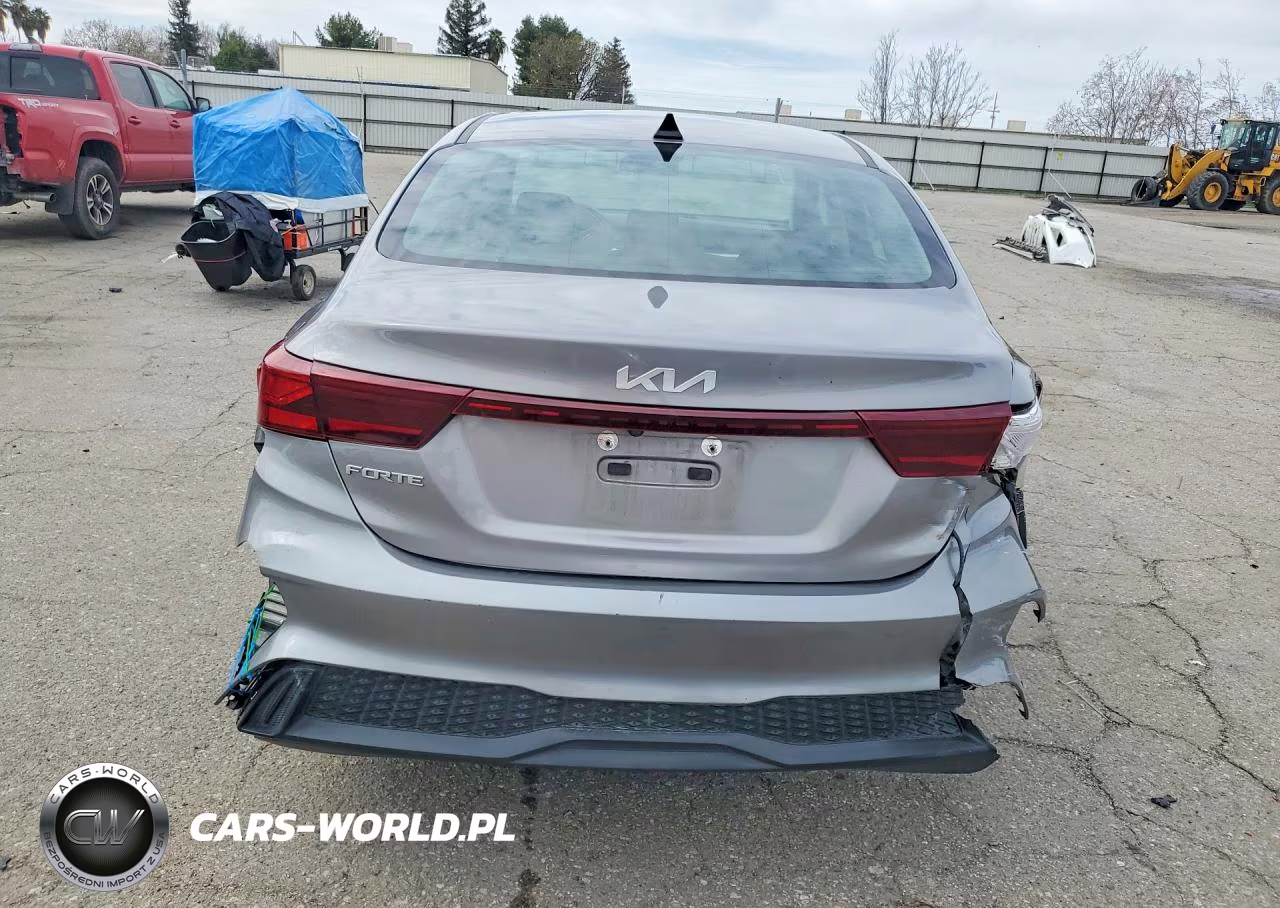 2023 Kia Forte Lx VIN:3KPF24AD5PE526560 - 6