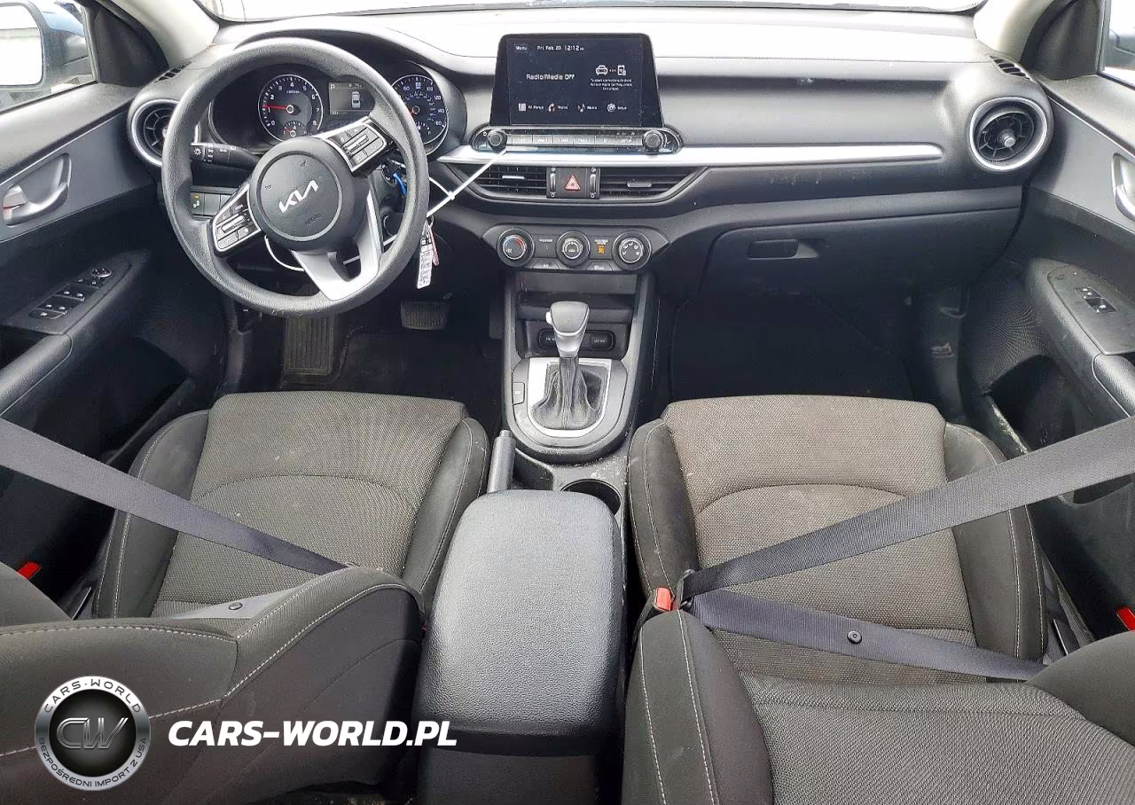 2023 Kia Forte Lx VIN:3KPF24AD5PE526560 - 8