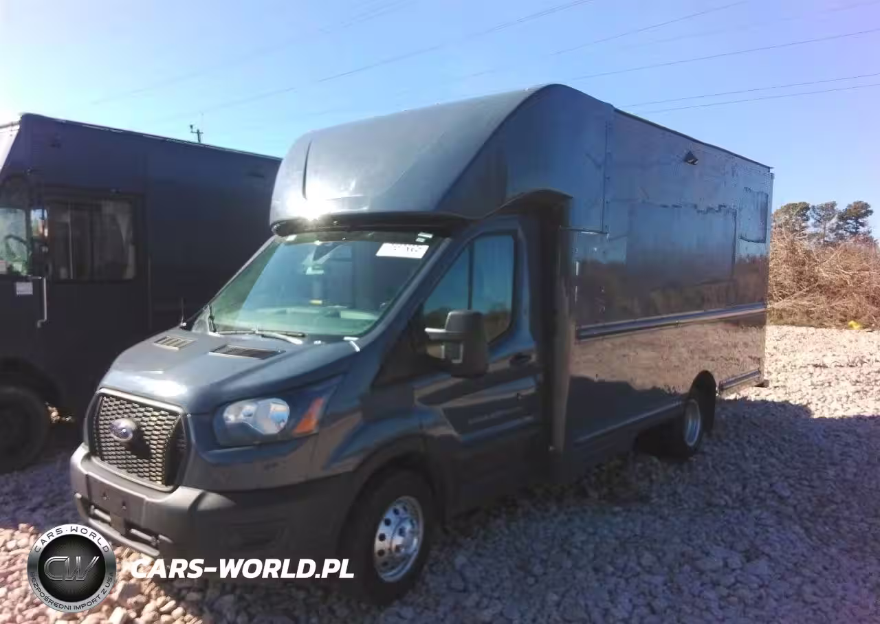 2021 Ford Transit Delivery Truck