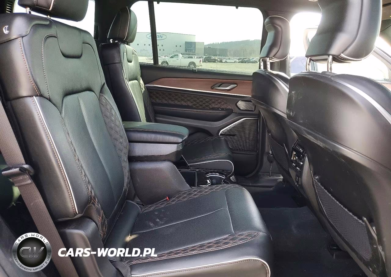 2023 Jeep Grand Cherokee L Summit VIN:1C4RJKEG9P8771462 - 11