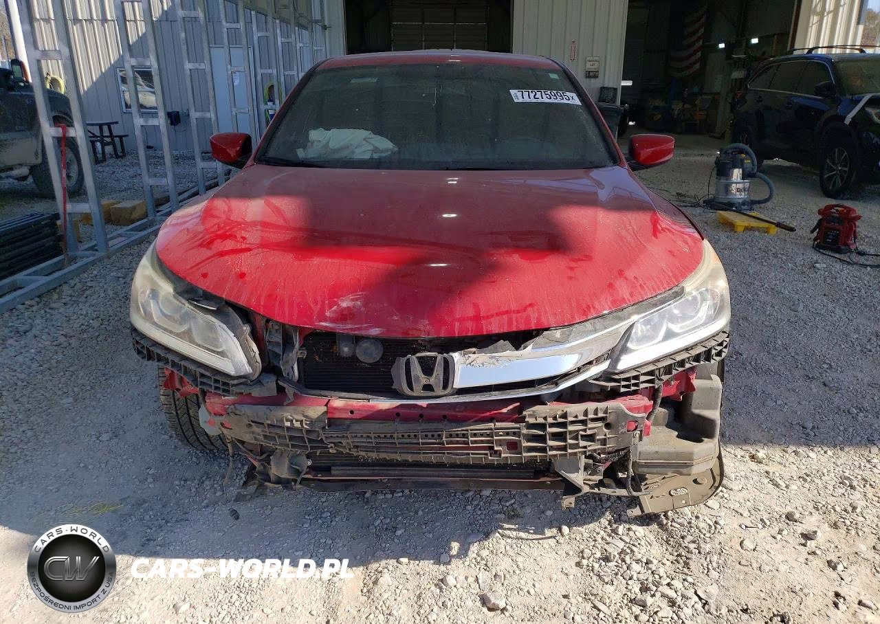 2017 Honda Accord Sport VIN:1HGCR2F5XHA272810 - 5