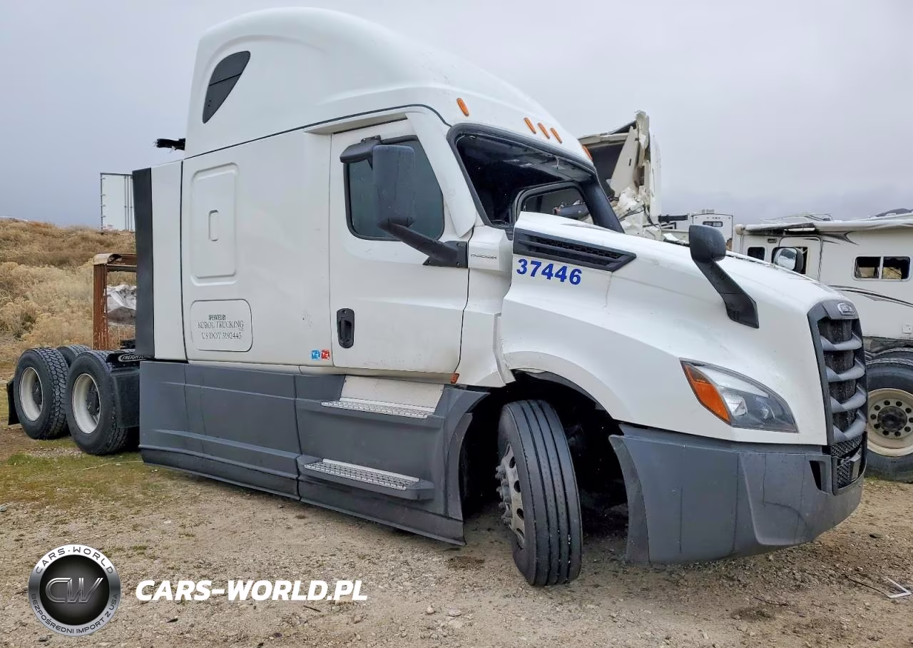 2025 Freigliner Cascadia 126