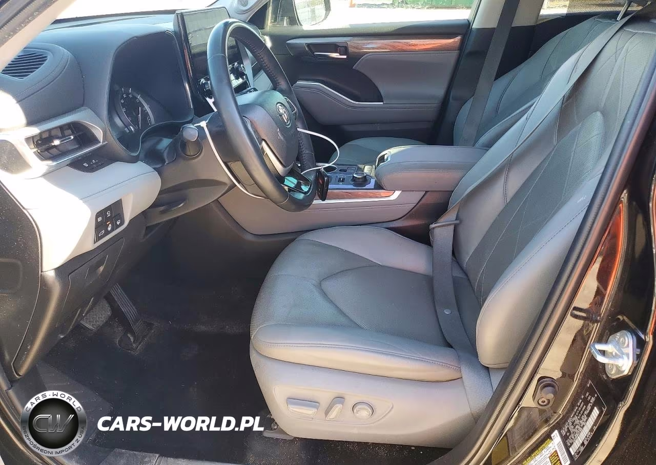 2022 Toyota Highlander Platinum VIN:5TDFZRBH8NS227836 - 7