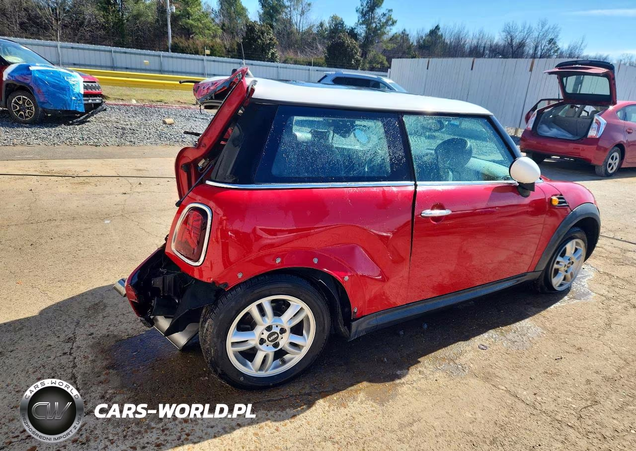 2013 Mini Cooper VIN:WMWSU3C56DT687105 - 3