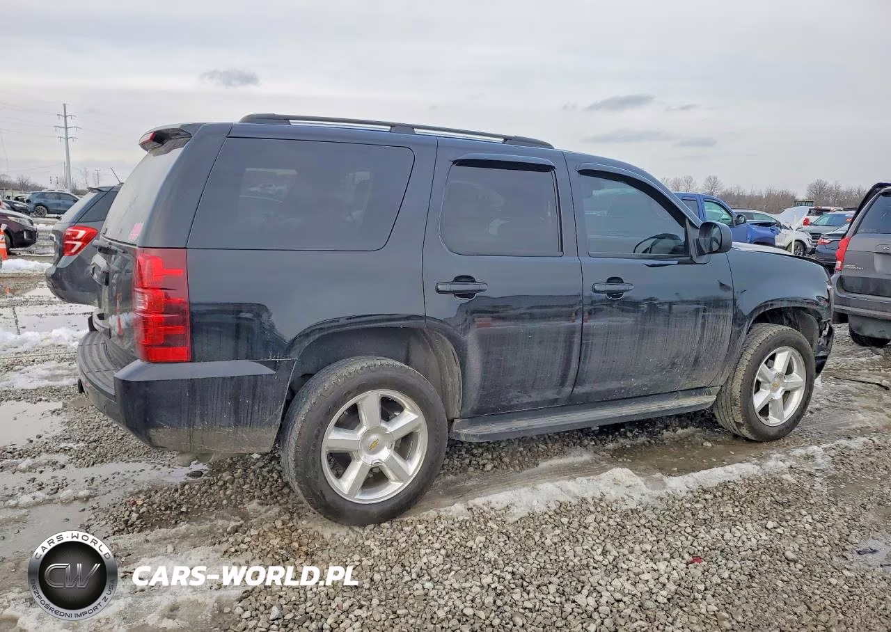 2008 Chevrolet Tahoe K1500 VIN:1GNFK13098R270235 - 3
