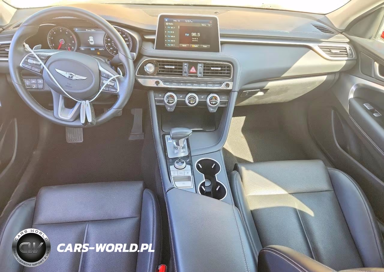 2020 Genesis G70 VIN:KMTG64LA4LU055851 - 8