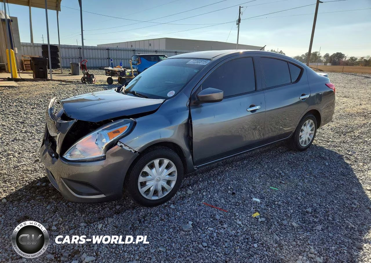 2016 Nissan Versa 1.6 Sv