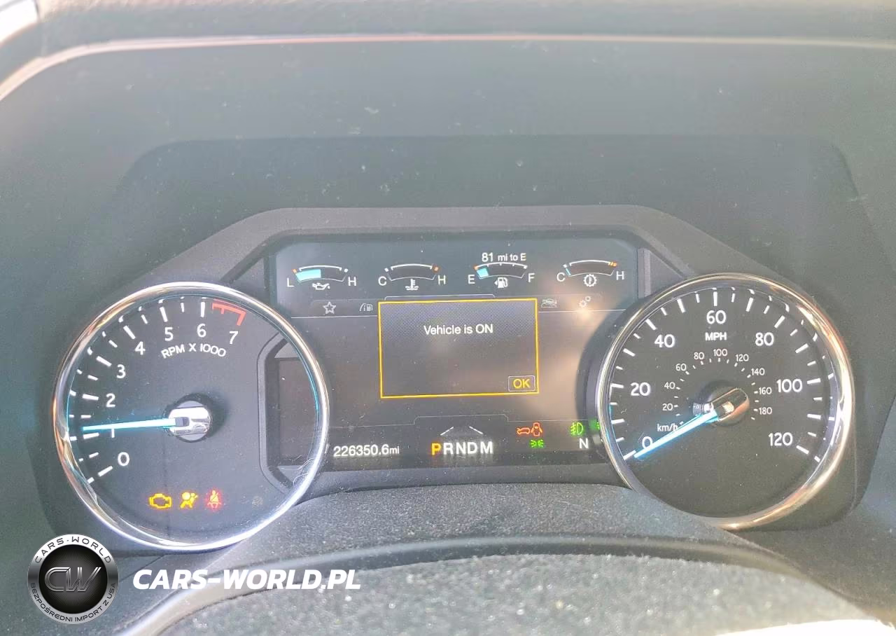 2019 Ford Expedition Limited VIN:1FMJU2AT5KEA32988 - 9