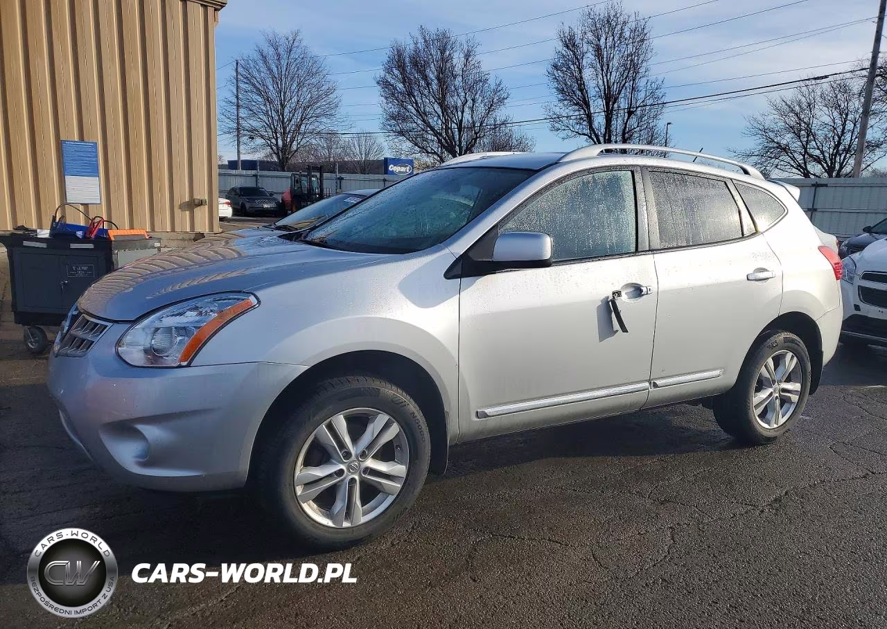 2013 Nissan Rogue S – zdjęcie 1 z 13