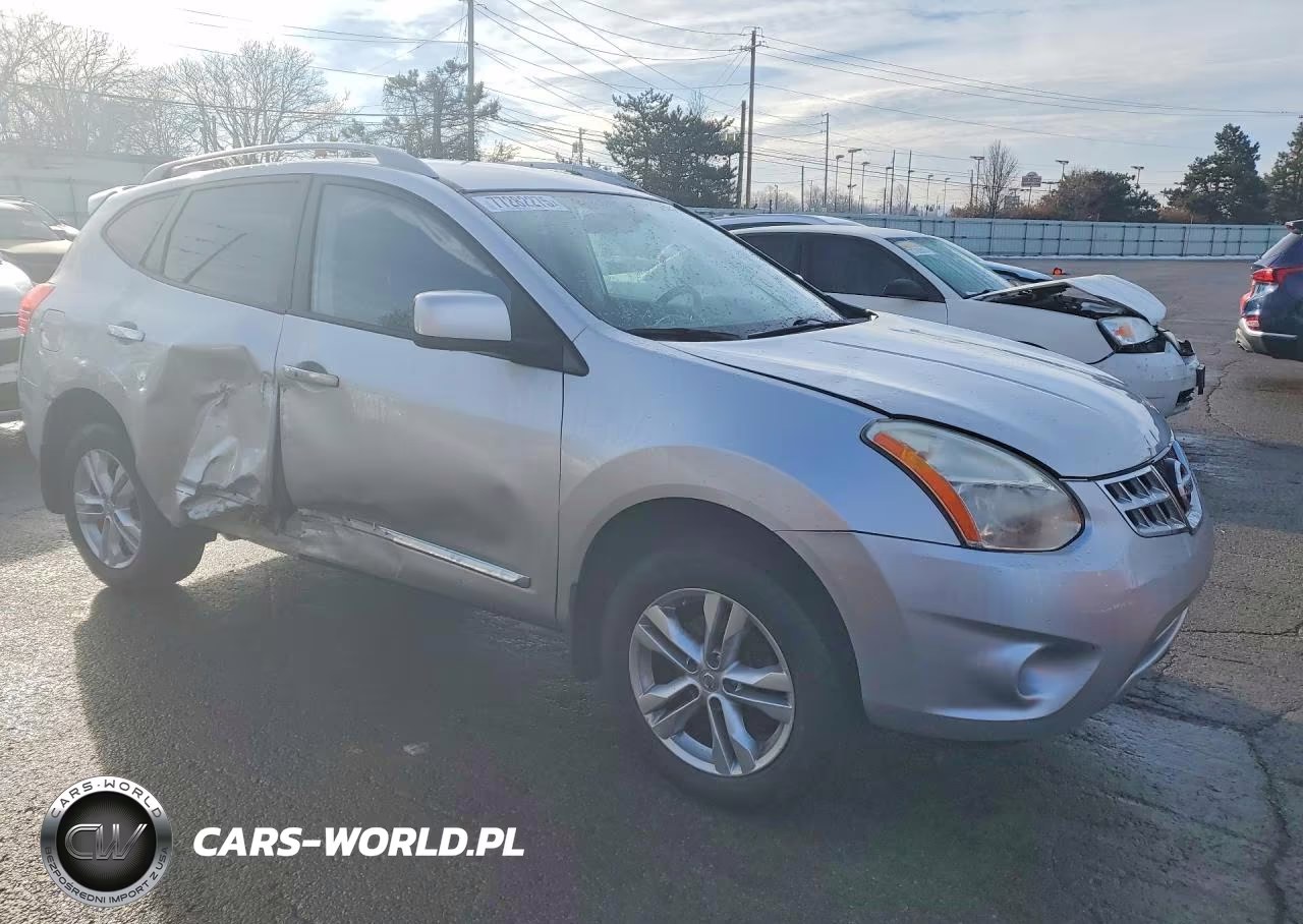 2013 Nissan Rogue S VIN:JN8AS5MV1DW654384 - 4