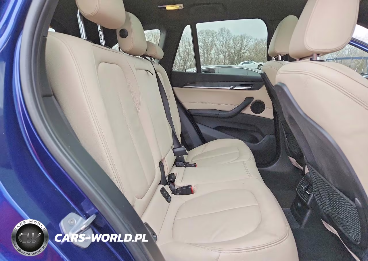 2017 BMW X1 xDrive28I VIN:WBXHT3C39H5F84579 - 11