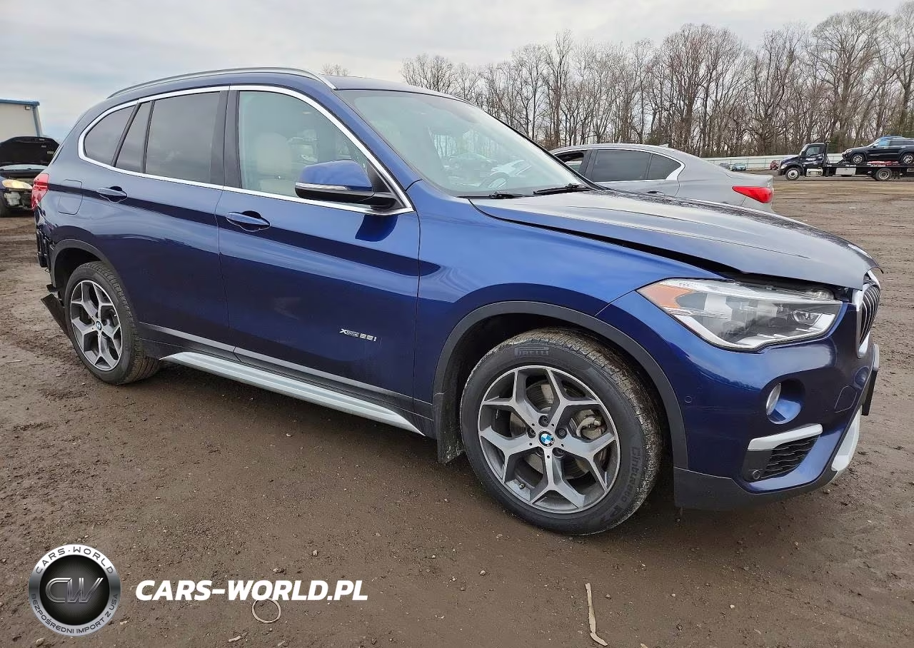 2017 BMW X1 xDrive28I VIN:WBXHT3C39H5F84579 - 4