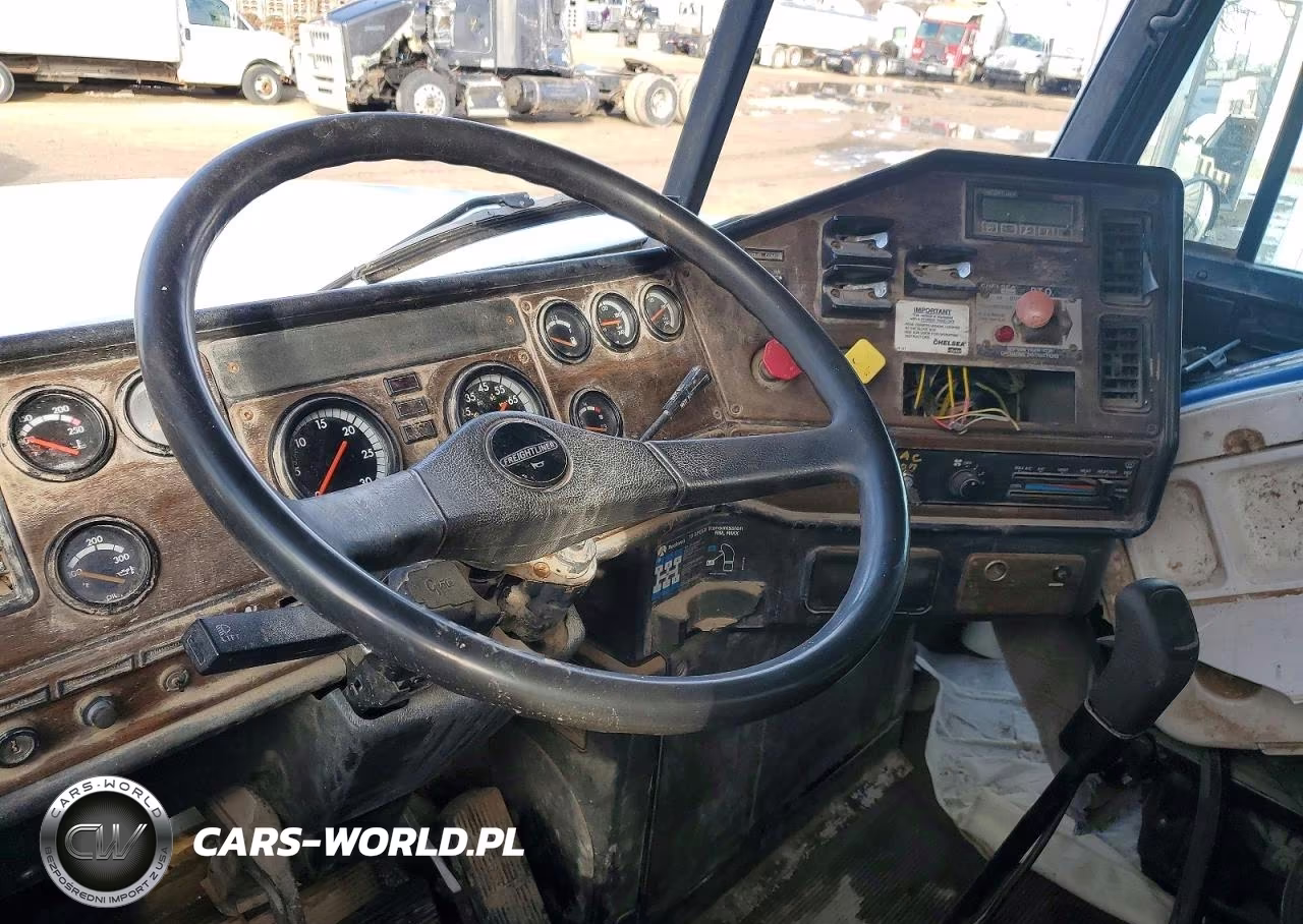 1995 Freightliner Convention Feed Delivery Truck VIN:1FUYDMCB5SH564946 - 5
