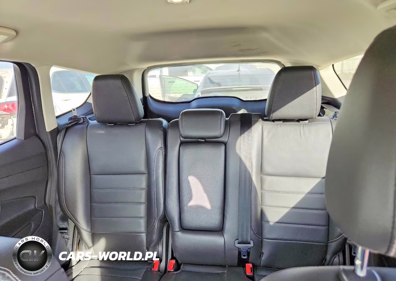 2015 Ford Escape Titanium VIN:1FMCU0J90FUB48922 - 10