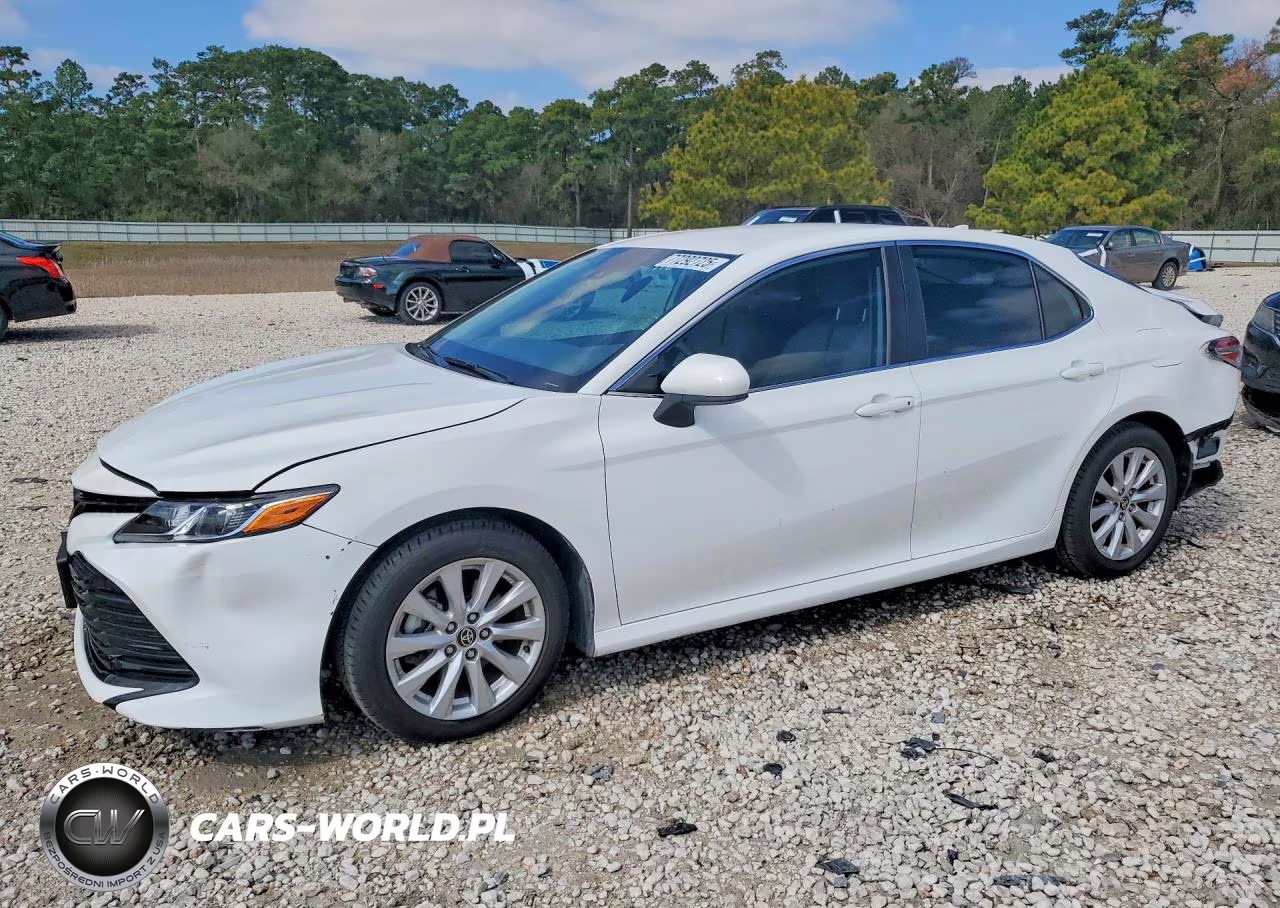 2020 Toyota Camry Le
