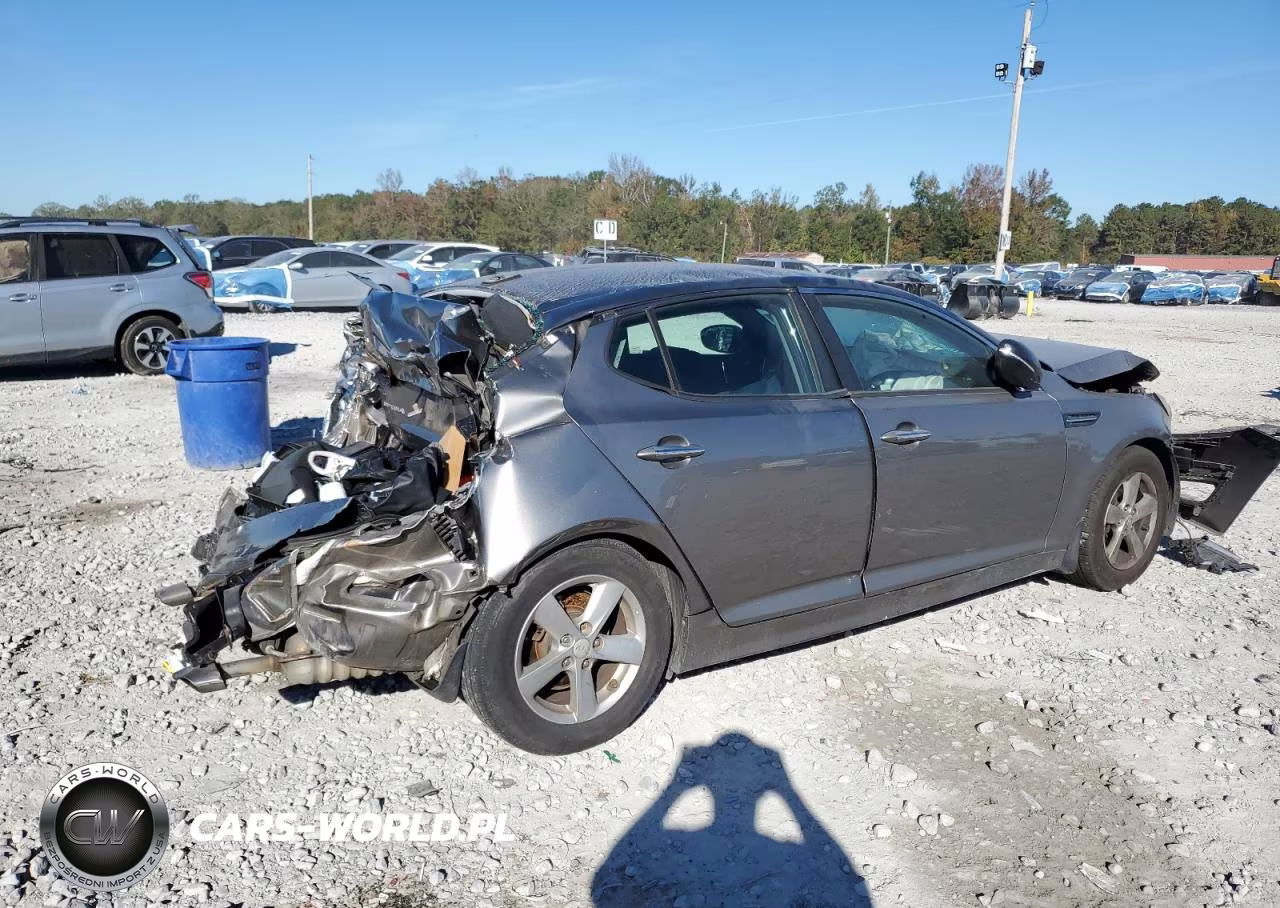 2015 Kia Optima Lx VIN:5XXGM4A79FG440912 - 3