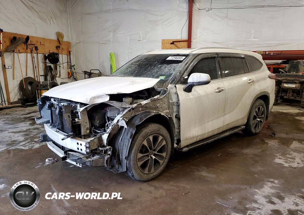 2020 Toyota Highlander Xle