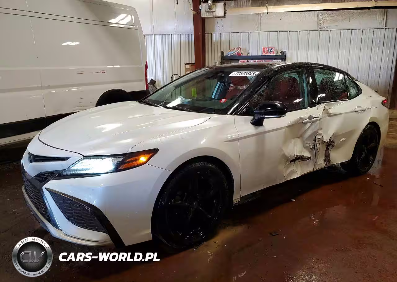 2021 Toyota Camry Xse