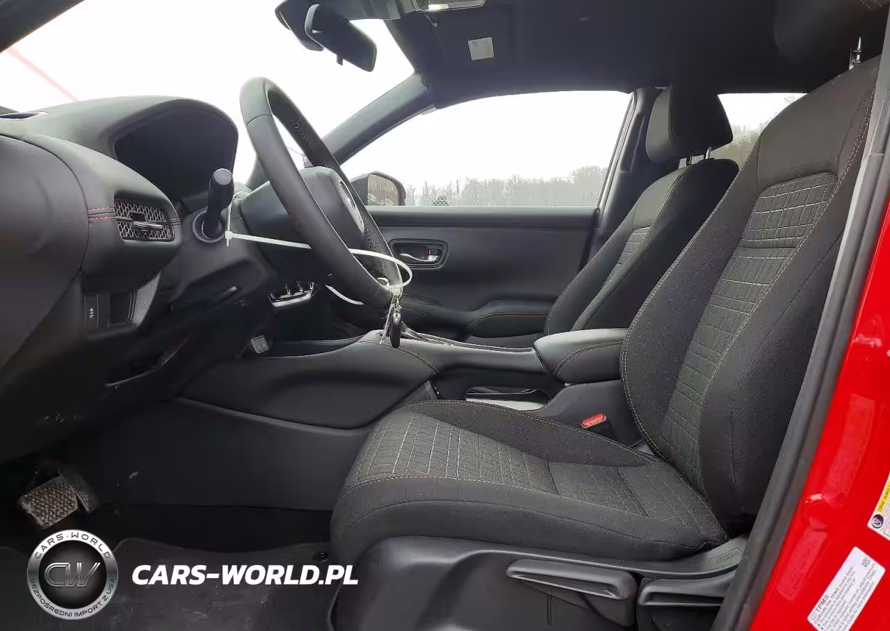 2026 Honda Hr-V Sport VIN:3CZRZ2H59TM751232 - 7