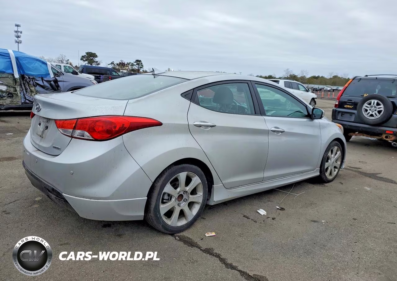 2013 Hyundai Elantra Gls VIN:KMHDH4AE4DU634952 - 3
