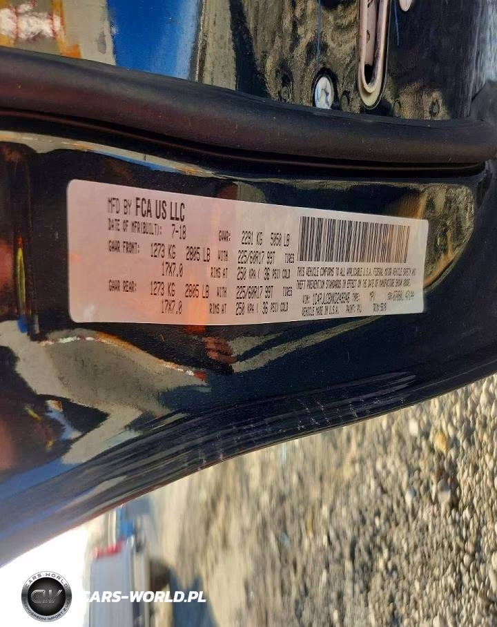 2019 Jeep Cherokee Latitude VIN:1C4PJLCBXKD249346 - 14