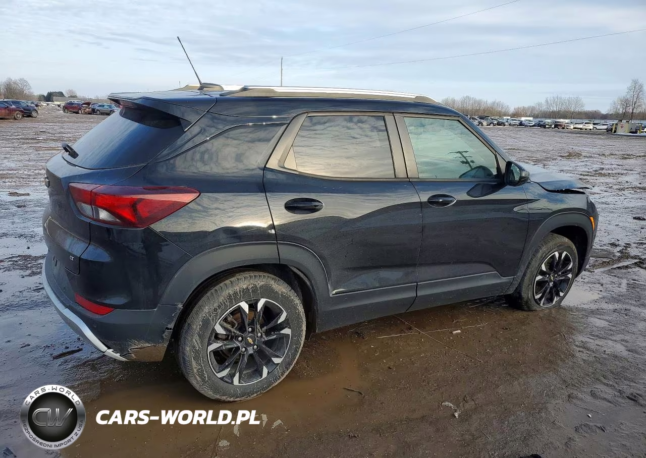 2021 Chevrolet Trailblazer Lt VIN:KL79MRSL4MB068655 - 3