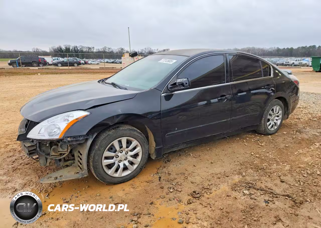 2012 Nissan Altima Base