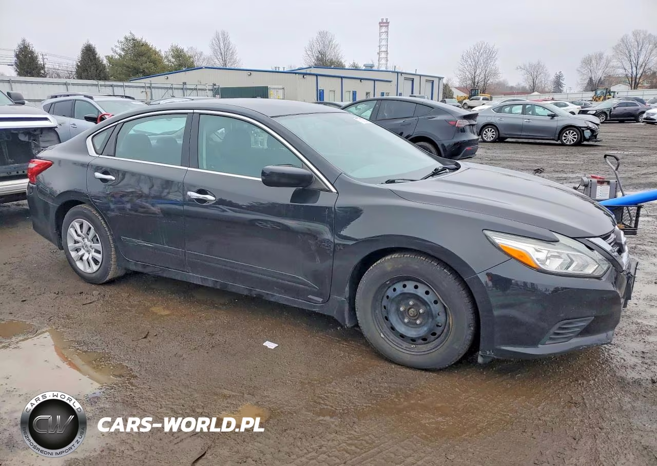 2017 Nissan Altima 2.5 VIN:1N4AL3AP4HC219505 - 4