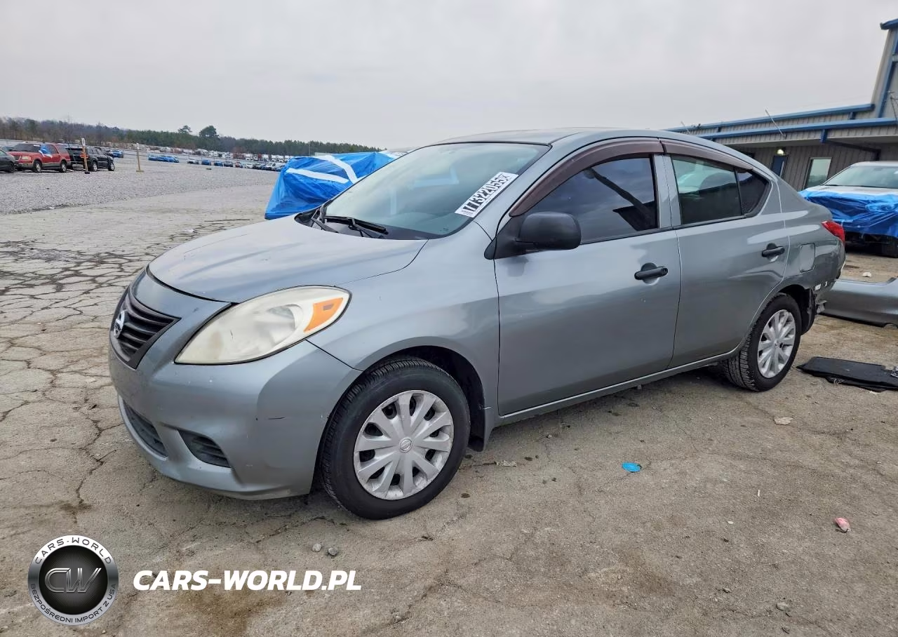 2012 Nissan Versa 1.6 S
