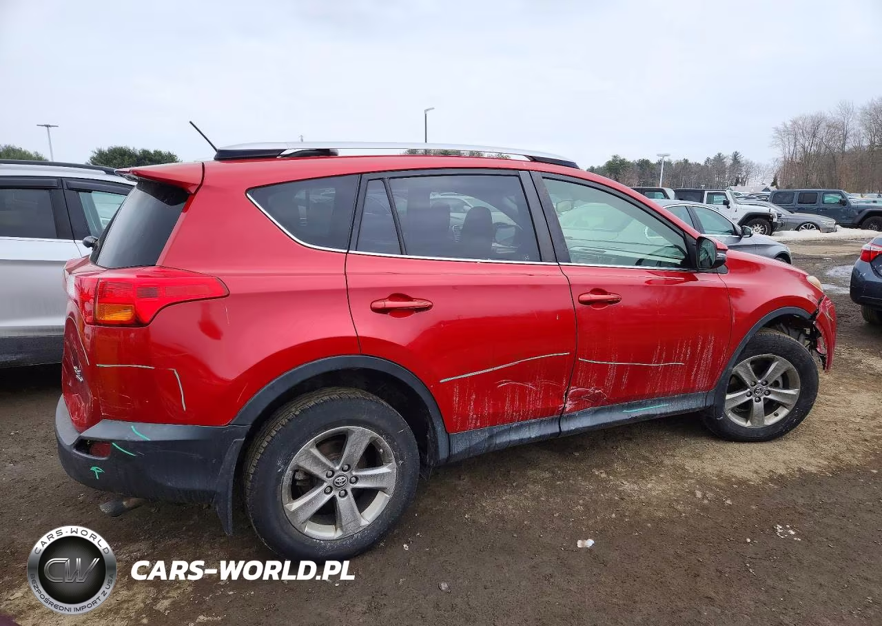 2015 Toyota Rav4 Xle VIN:JTMRFREV8FD129426 - 3
