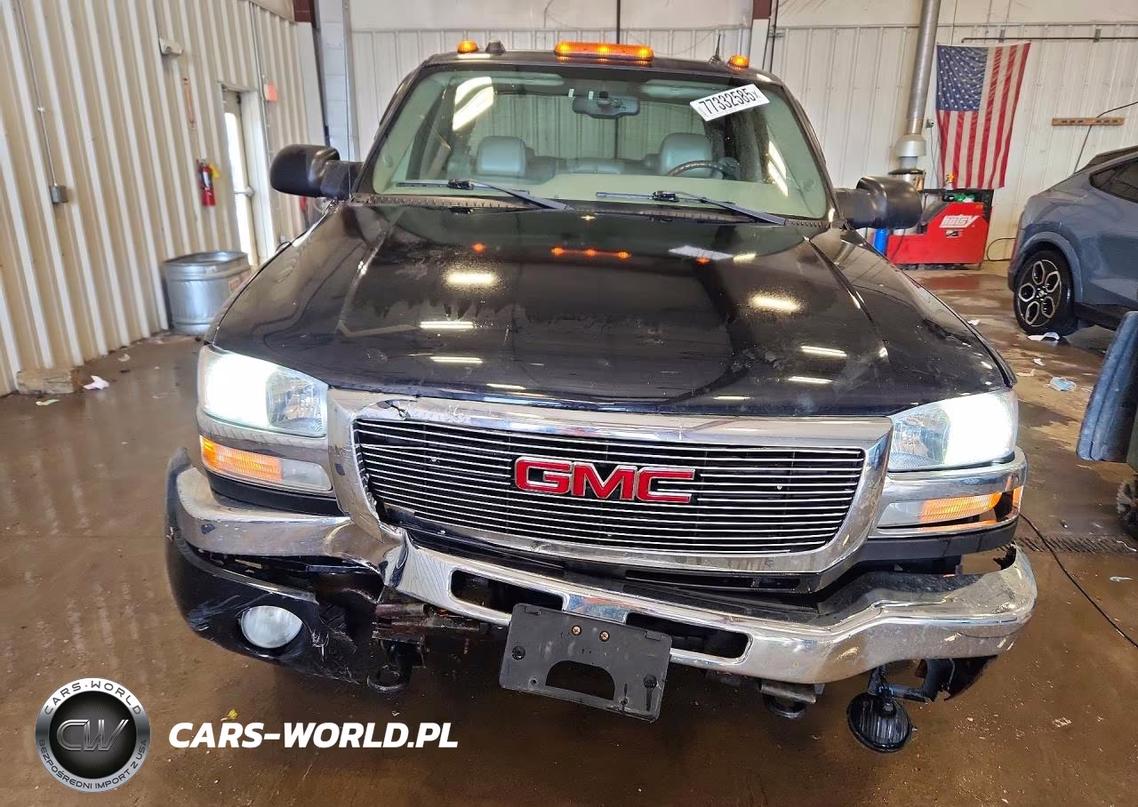 2005 GMC Sierra K2500 Heavy Duty VIN:1GTHK23275F841310 - 5