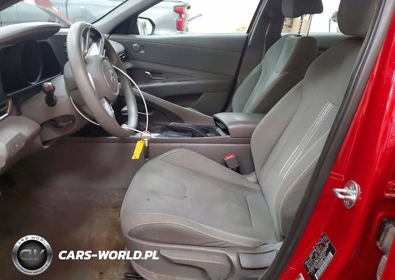 2021 Hyundai Elantra Sel VIN:KMHLM4AG3MU069313 - 7