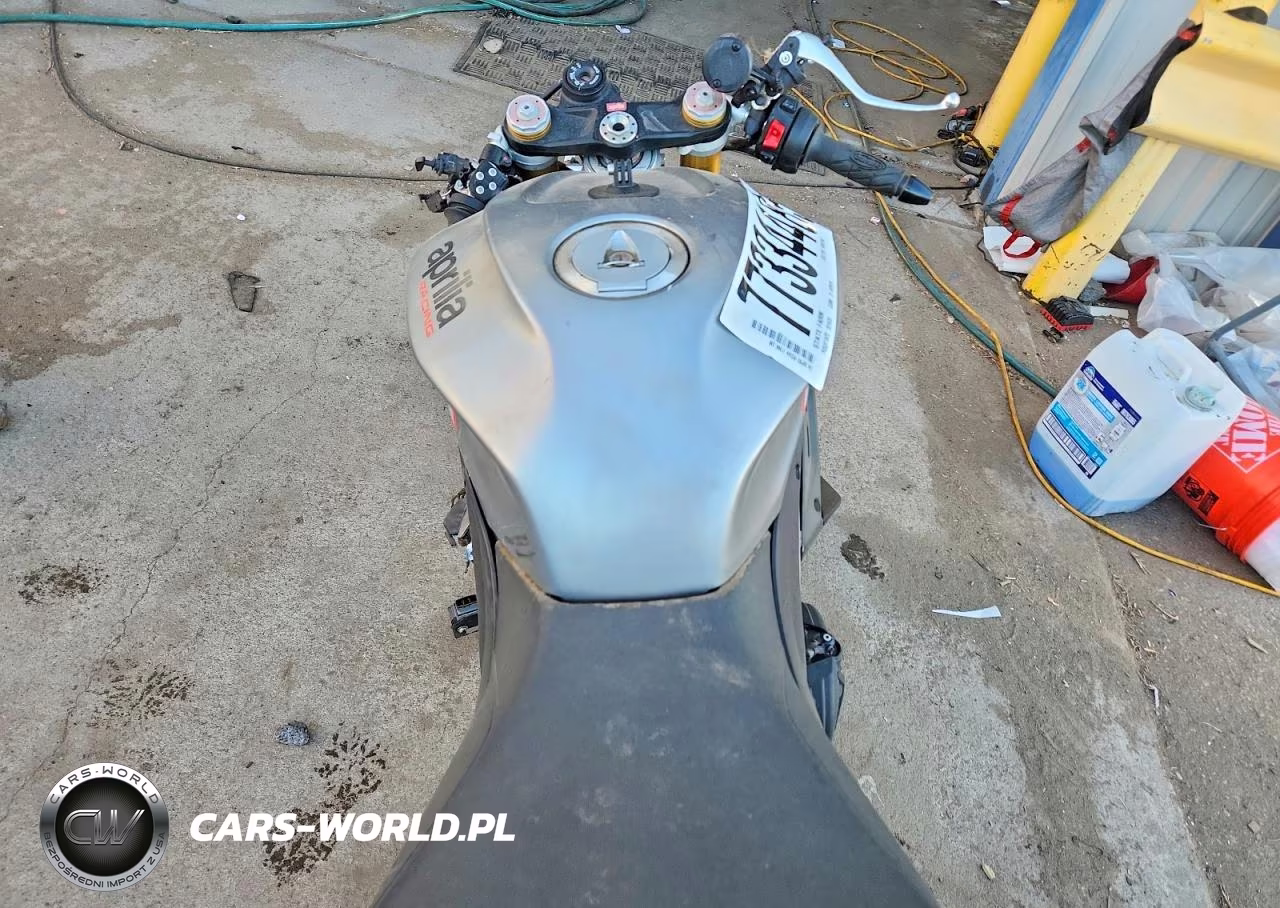 2024 Aprilia Rsv4 1100 VIN:ZD4KYUA0XRS001055 - 6