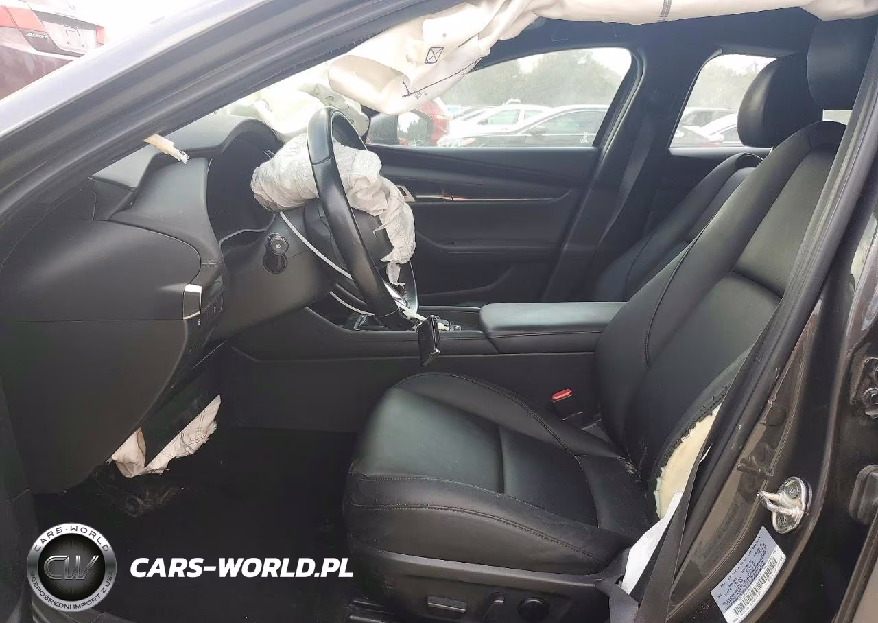 2020 Mazda 3 Preferred VIN:JM1BPAMMXL1175345 - 7