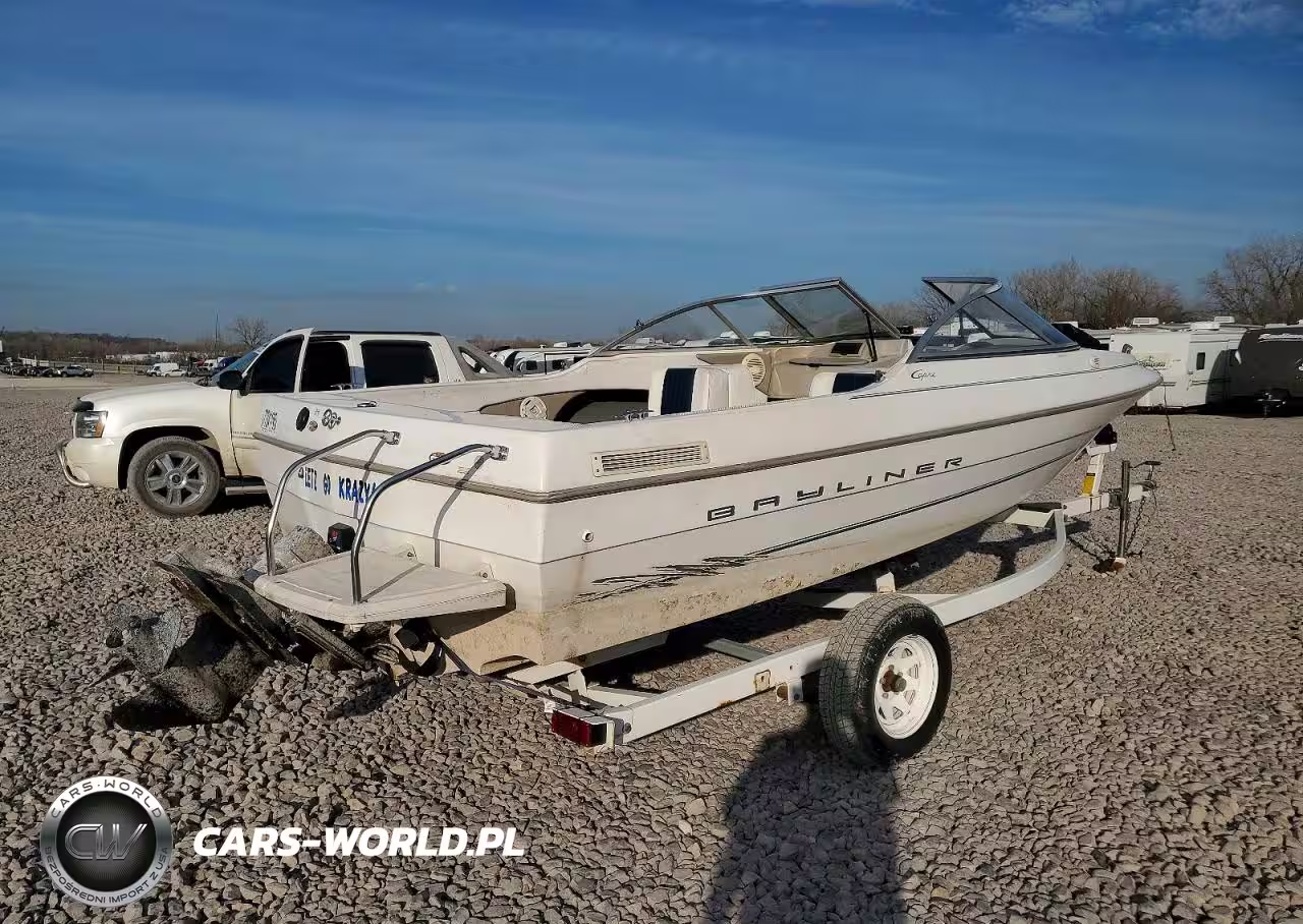 2000 Bayliner Boat VIN:BIYE54CLI900 - 4